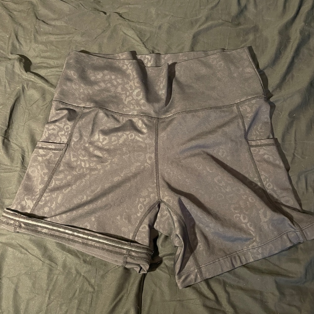 CVG 5” shorts - ‘black leopard’